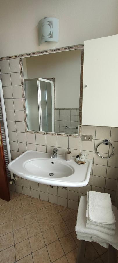 Alla Vecchia Scuola Hotel Лацизе Екстериор снимка
